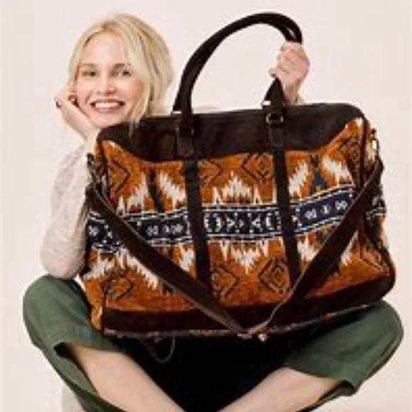 Lovestitch Boho Weekender Duffel Bag - Picture 8 of 8